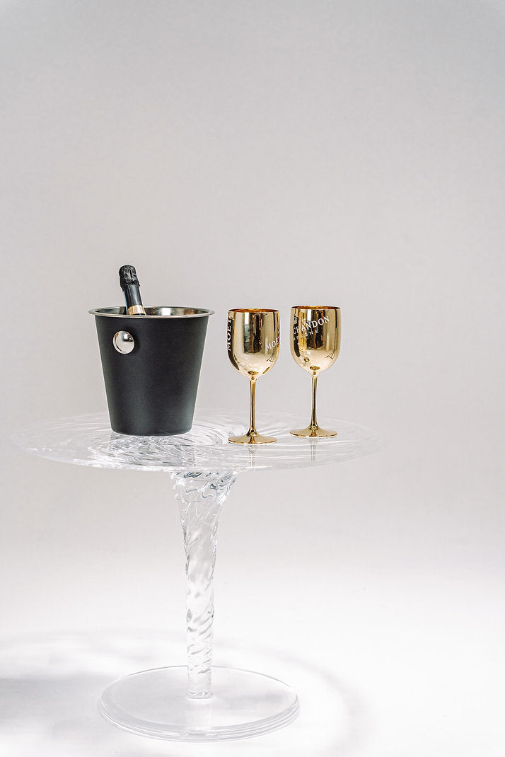 Clear acrylic coffee table that looks like a whirlpool